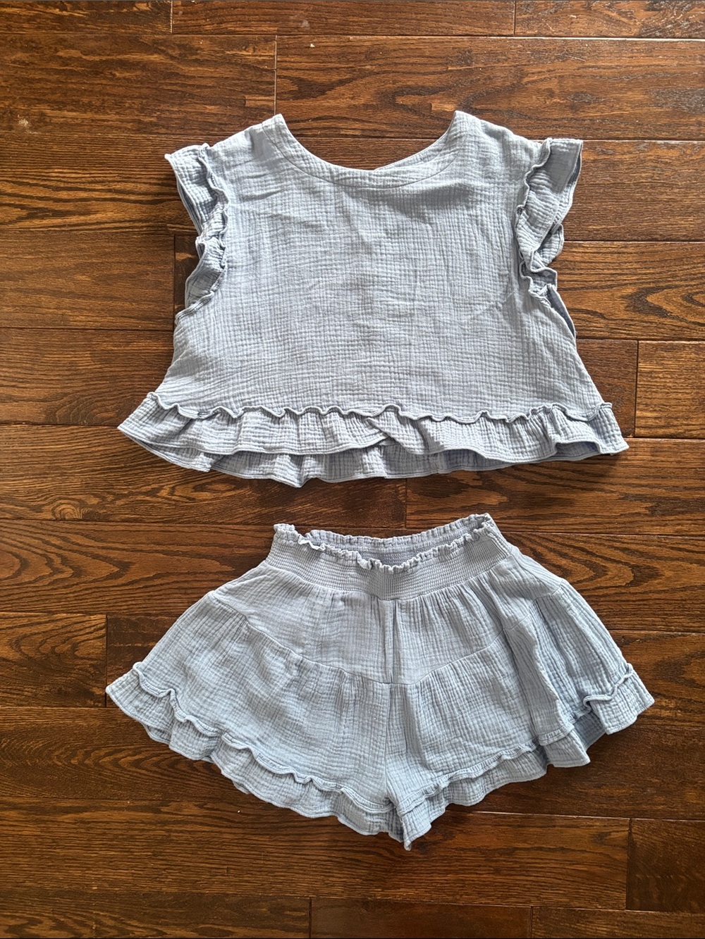 Source Unknown Light Blue Ruffle Two-Piece Shorts Set
